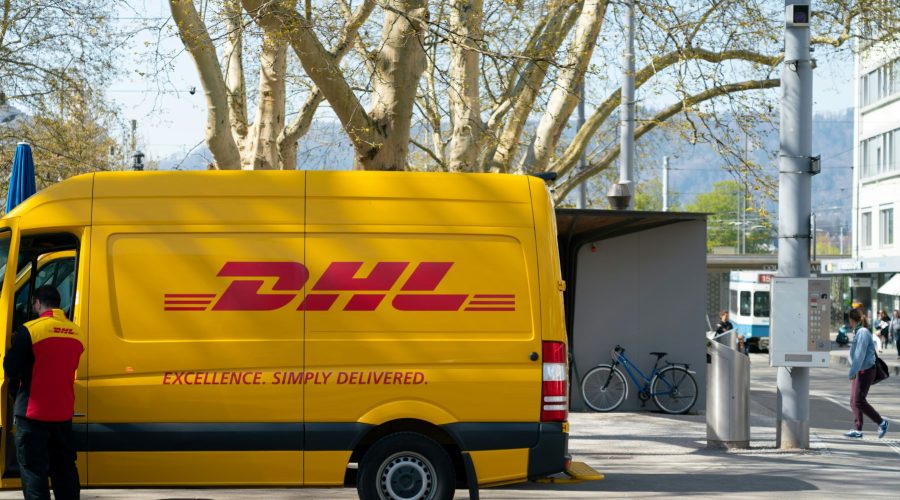 An image of a DHL van.